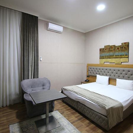 Empire Hotel Baku Extérieur photo