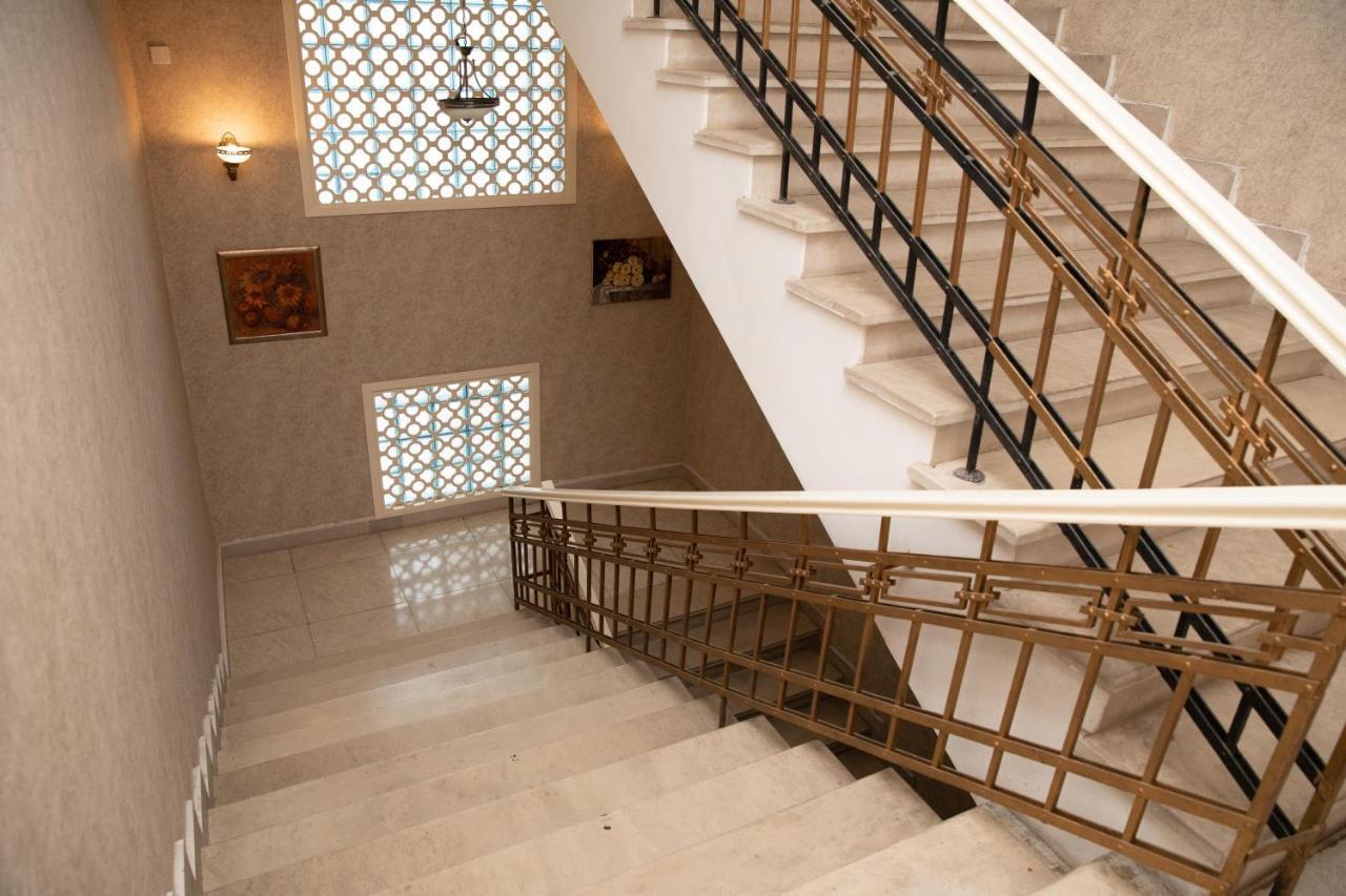 Empire Hotel Baku Extérieur photo