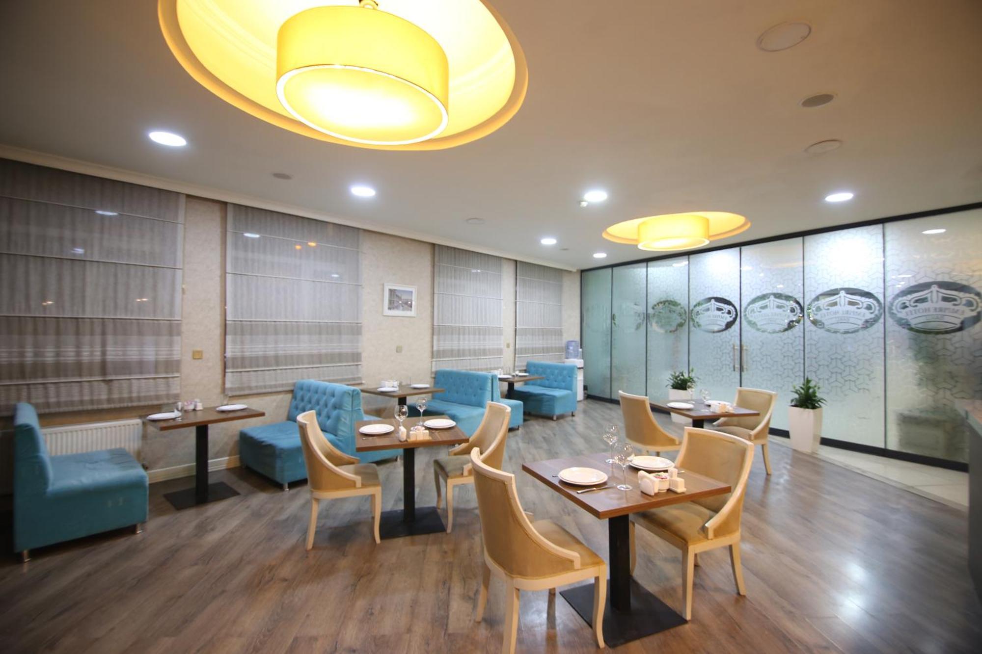 Empire Hotel Baku Extérieur photo