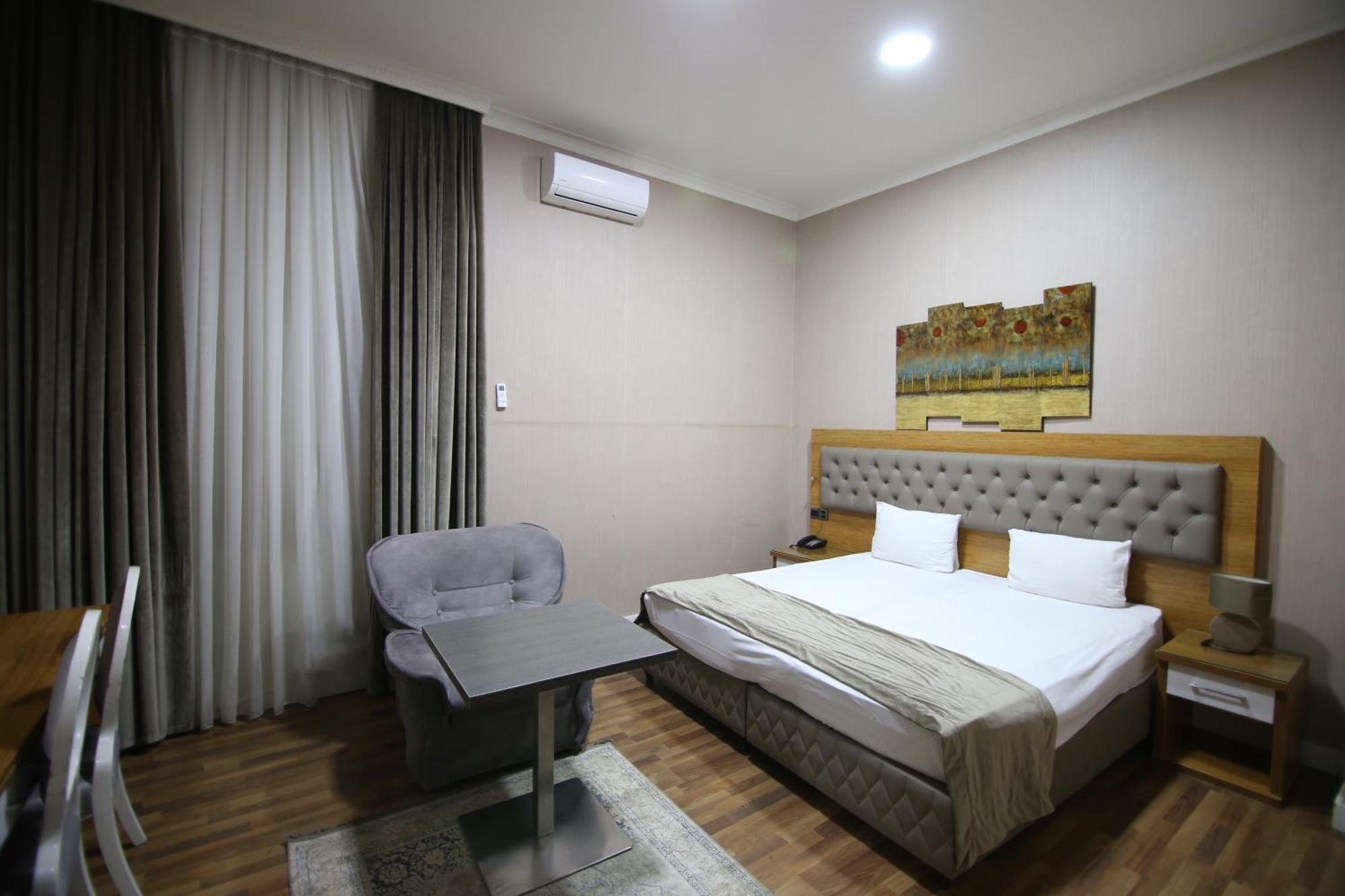 Empire Hotel Baku Extérieur photo