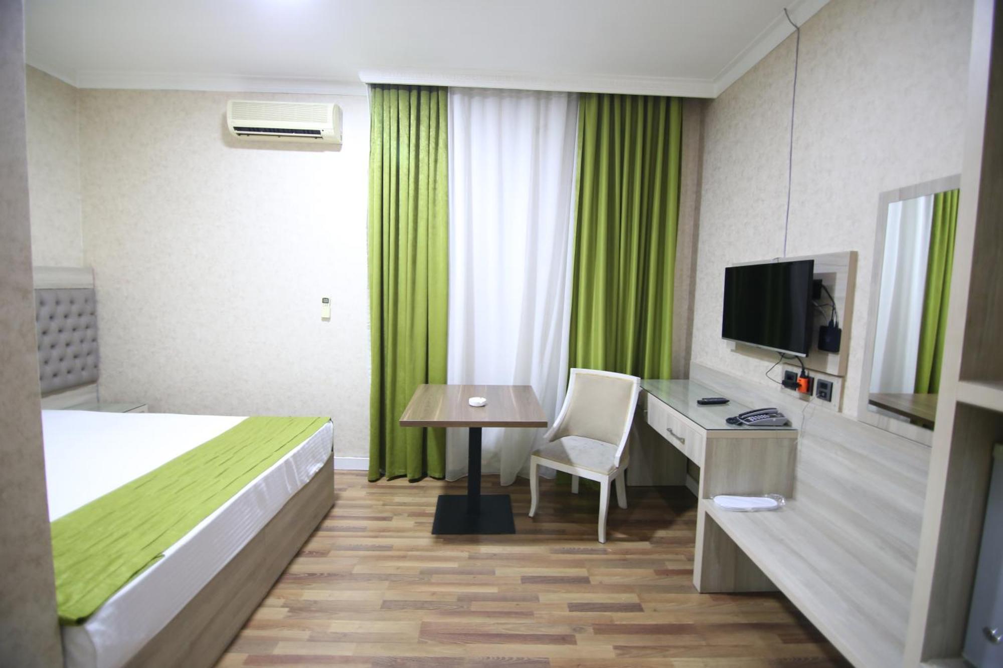 Empire Hotel Baku Extérieur photo
