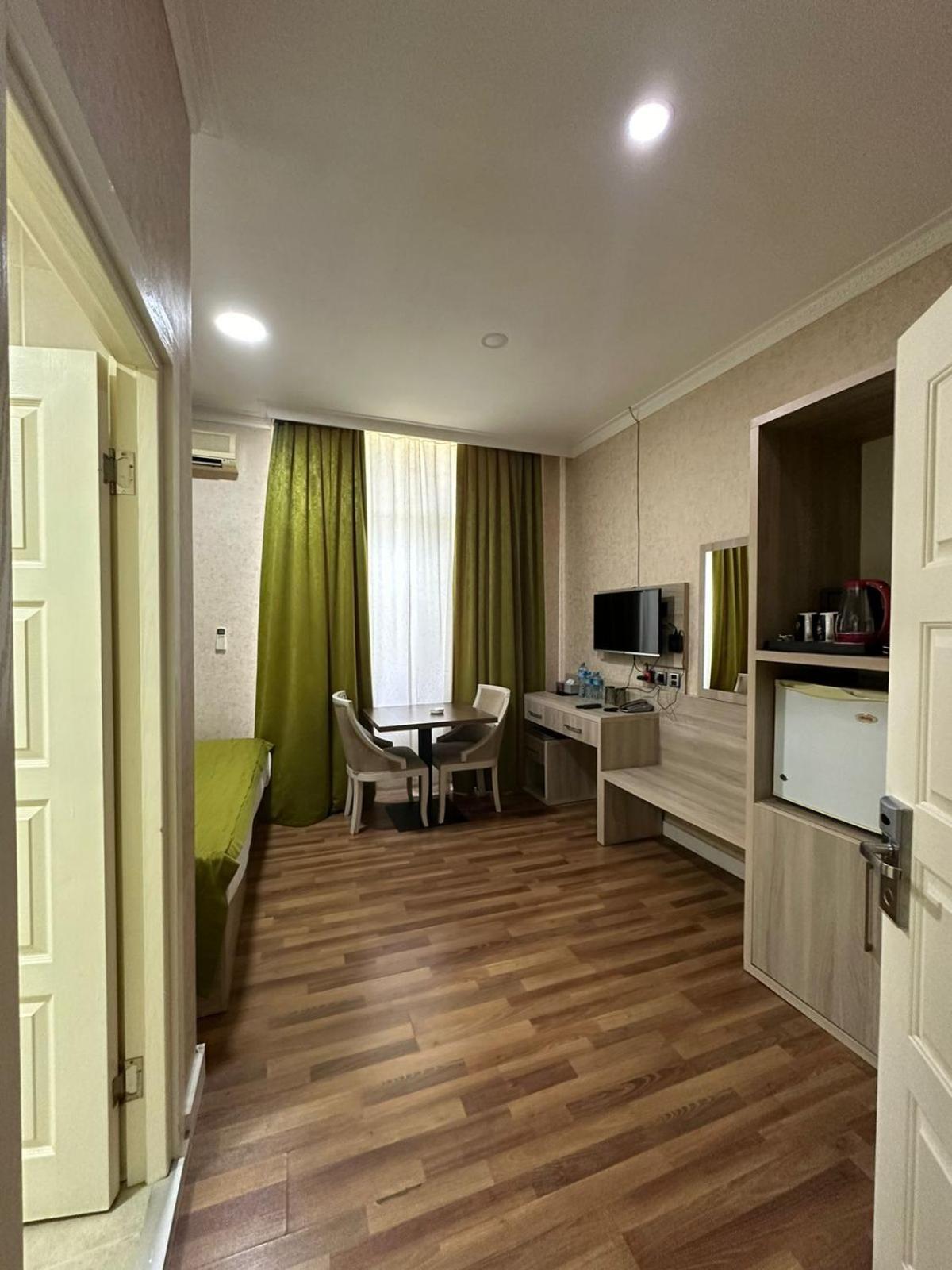 Empire Hotel Baku Extérieur photo