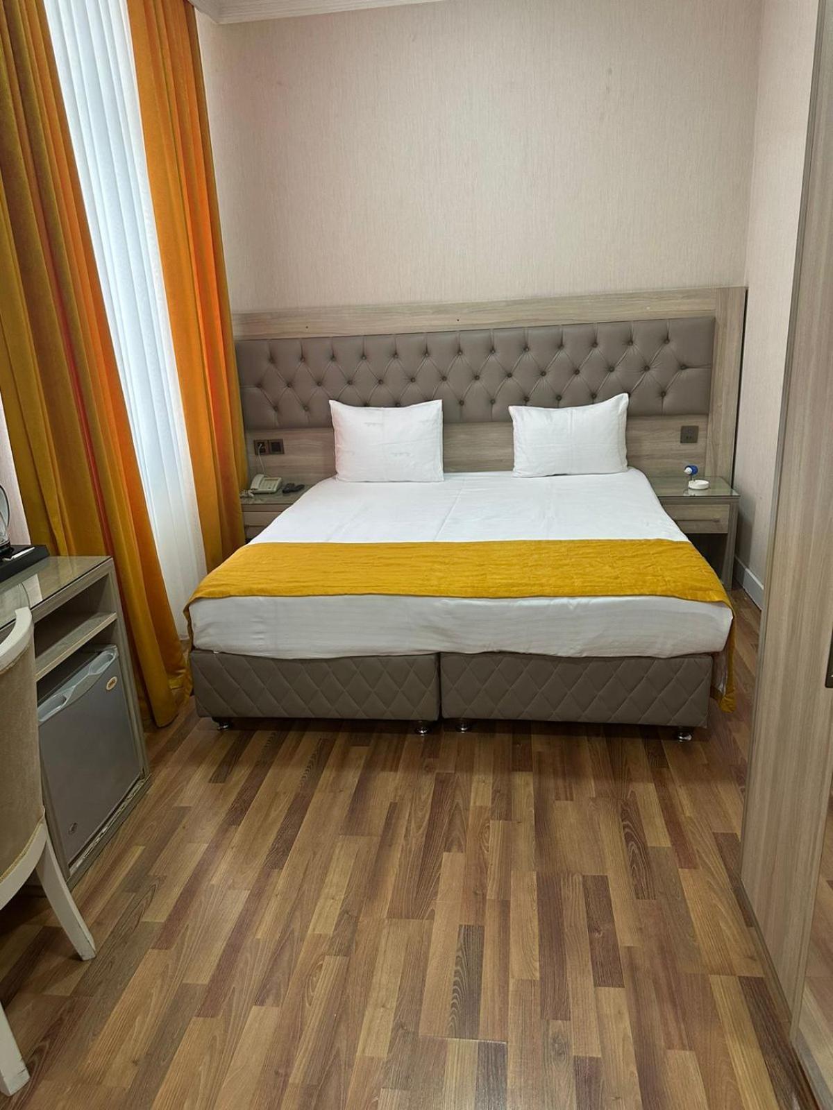 Empire Hotel Baku Extérieur photo